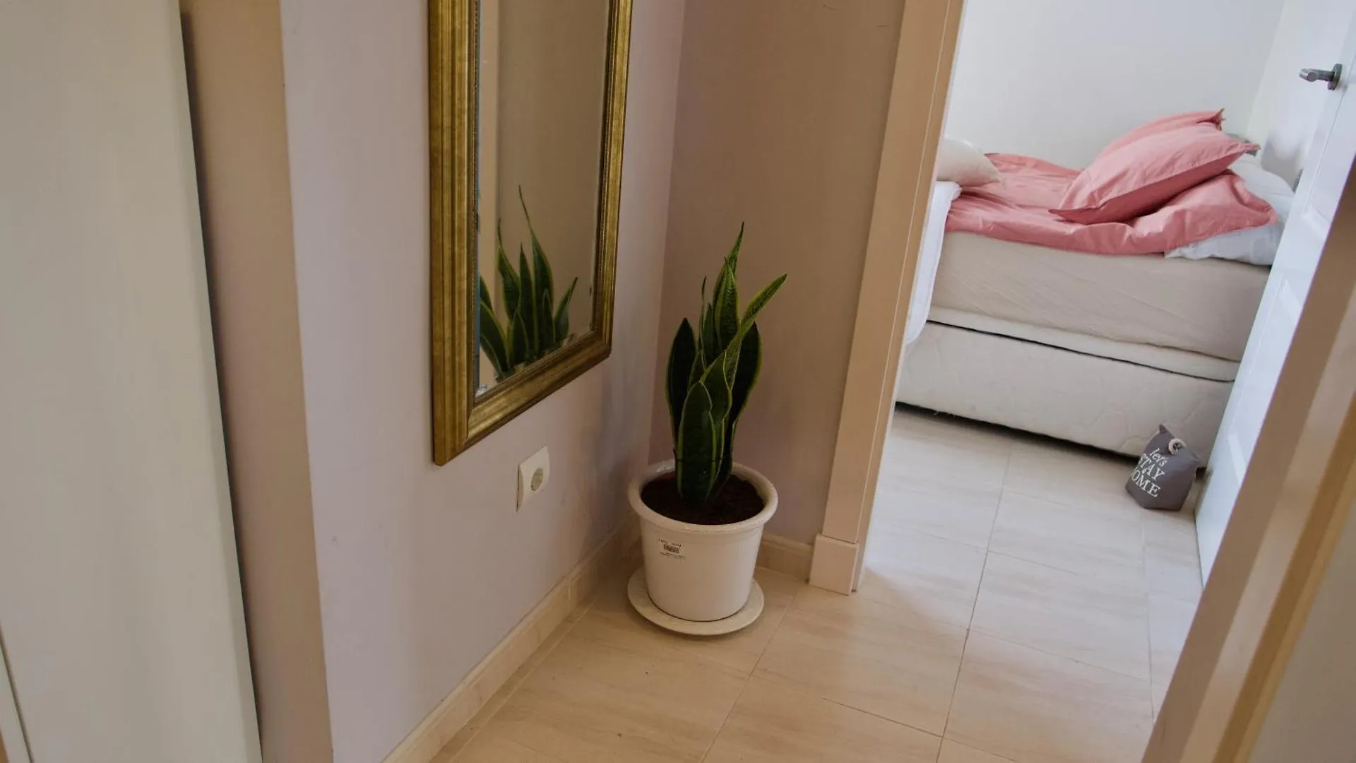 Beautiful Penthouse Two Bedrooms With Sea & Mountain View Humera